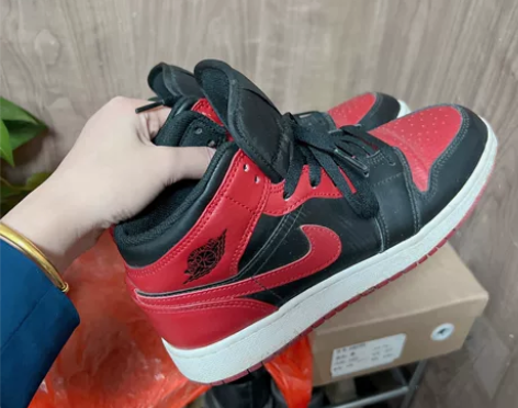 乔丹耐克AJ大童 女鞋高帮 黑红38码小禁...