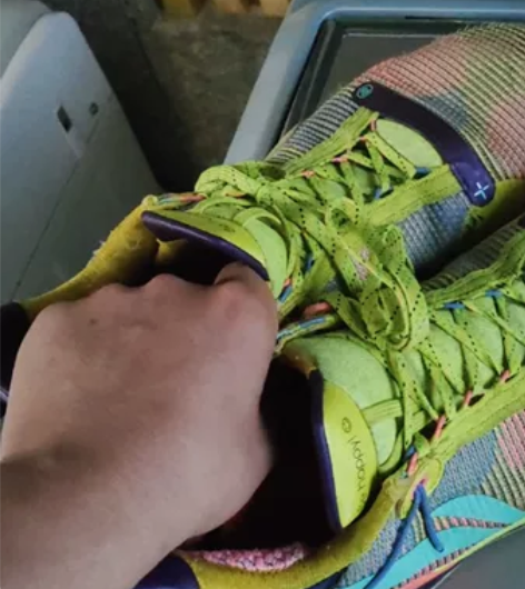 个人自穿李宁闪击7  实战利器 懂鞋的自然...