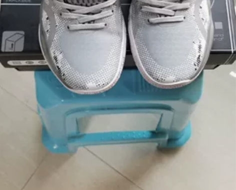 李宁驭帅16篮球鞋，下地两次，如图自定义几...