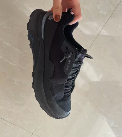 可隆 非常火爆的一款 穿过多次 235码 ...