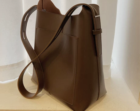 质感水桶包包女大容量2022新款潮秋冬百搭...