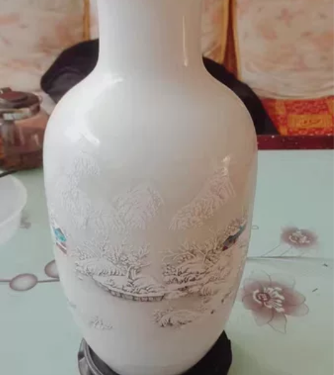 【低价捡漏】溪山访友花瓶因古玩城倒闭低价出...