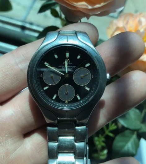 钛合金西铁城海螺光动能手表，电池没电了，需...