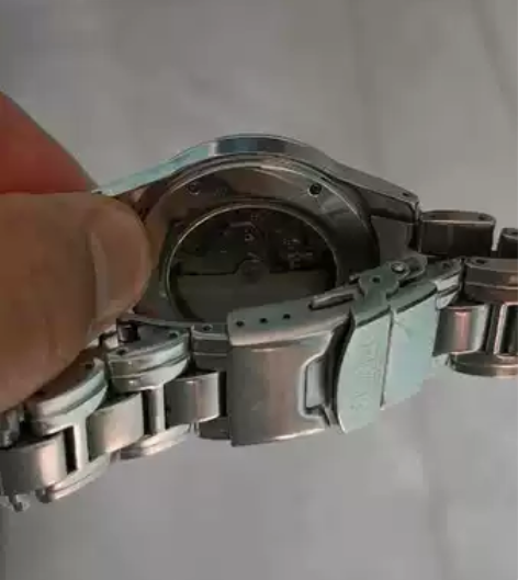 飞亚达（FTYTA）人工动能手表 1. 使...