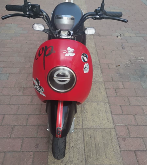 台玲6o伏电动车，几乎全新的一样，小巧方便...