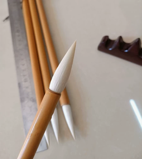 羊毫长峰大楷毛笔，出锋4.6口径1.1，聚...
