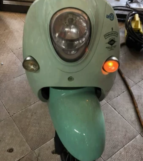 急急急！因有事外出急卖。小龟电动车60v2...
