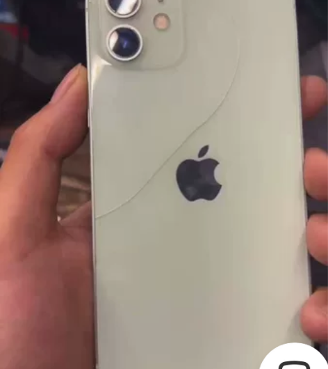 苹果12 感兴趣的话点“我想要”和我私聊吧...