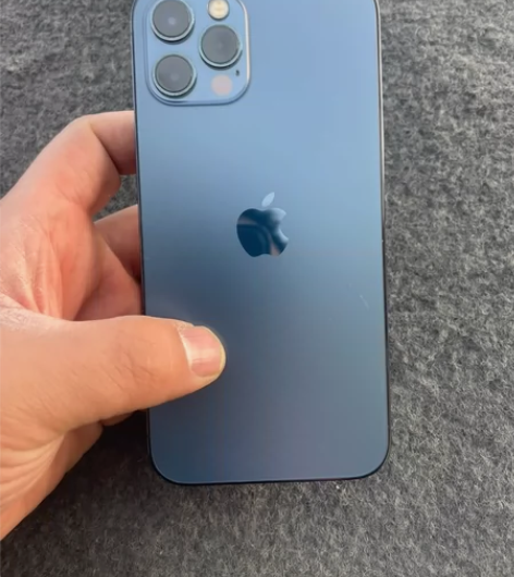 苹果12pro 国行256，仅更换后置摄像...