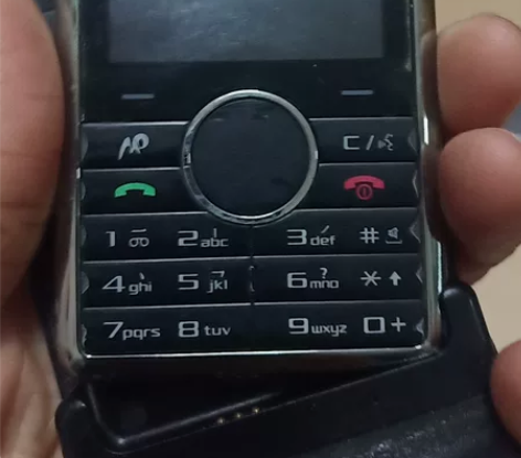 韩国三星自己看看好下单50包邮没充电器，一...