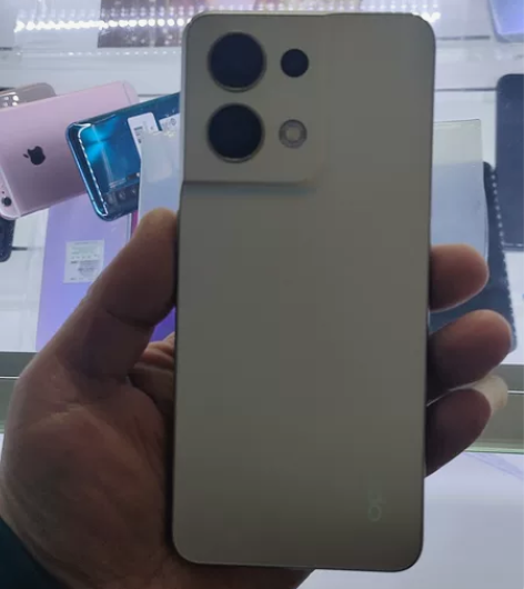 OPPO OPPO Reno8 Pro不要...