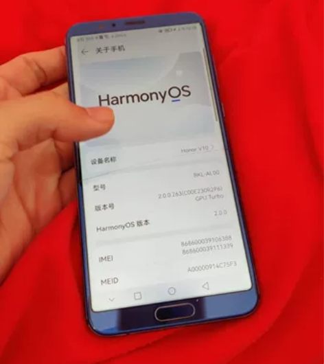 荣耀V10  64G 京东购入，鸿蒙2.0...