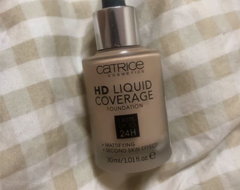 珂萃丝Catrice24小时滴管粉底液遮瑕...