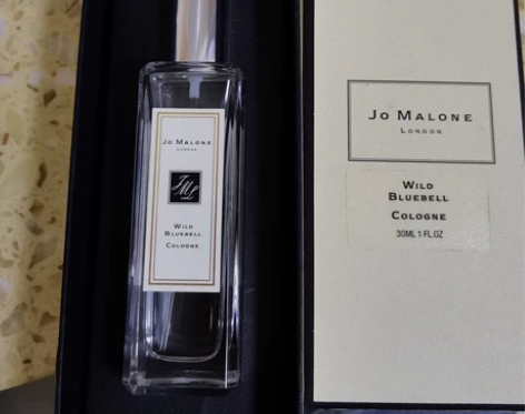 祖马龙蓝风铃 香水30ml 仅试用余量如图...