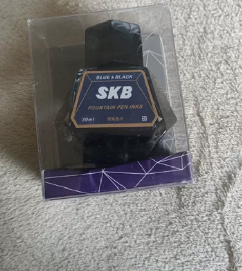 SKB墨水 30ml全新未使用盒子有一点点...