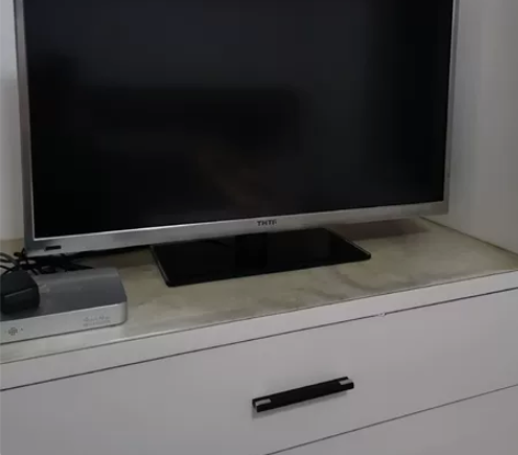 清华同方32寸液晶电视机，1100元一台买...