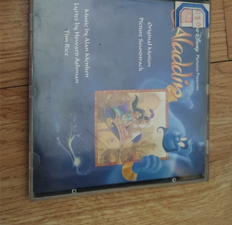 阿拉丁电影音乐cd 感兴趣的话点“我想要”...