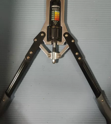 PROIRON液压臂力器，使用过，二手的，...