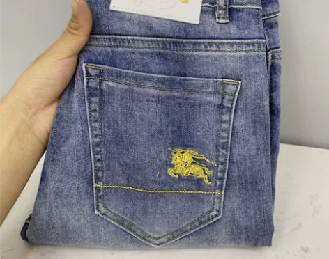 一辰先生破洞牛仔裤男欧洲站潮牌修身小脚青年...