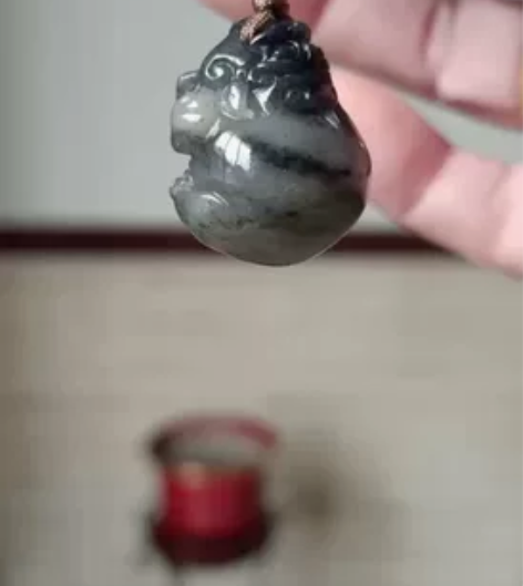 和田玉新疆山料青花貔貅手机挂件挂绳包挂 配...