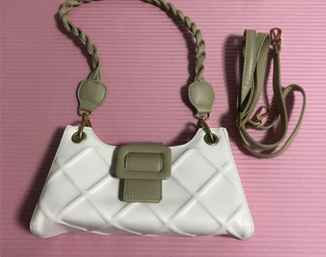 女士可手提可斜挎包 感兴趣的话点“我想要”...