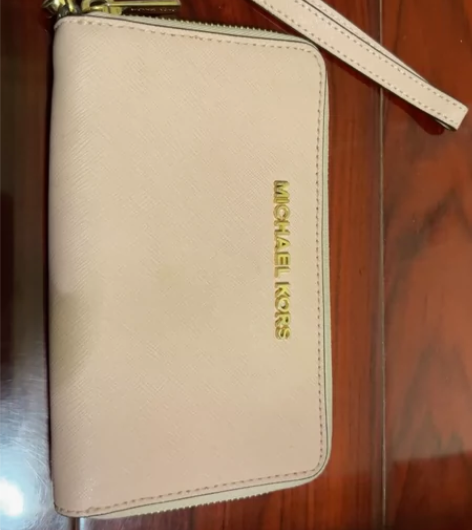 几乎全新！绝对保真！MK粉色女士长钱包 美...