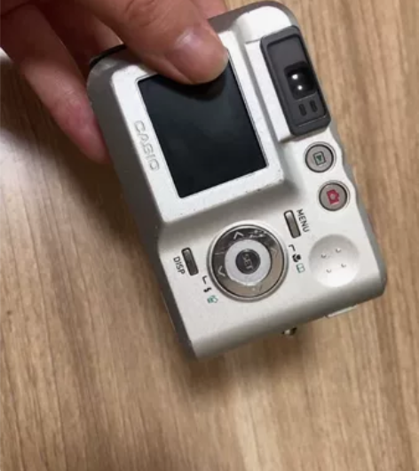 卡西欧qv r40 实物非常好看银白色的，...