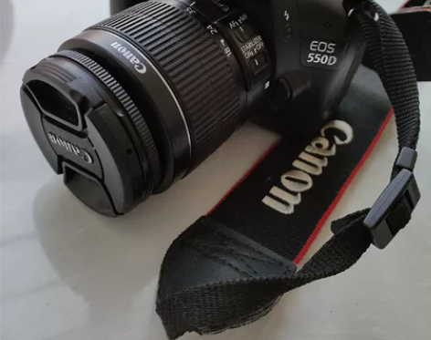 单反550D裸机+原装55-18镜头+原装...
