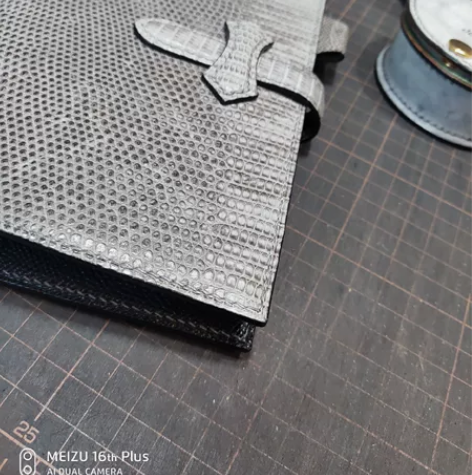 意大利 蜥蜴皮##amp；amp；掌纹植鞣...