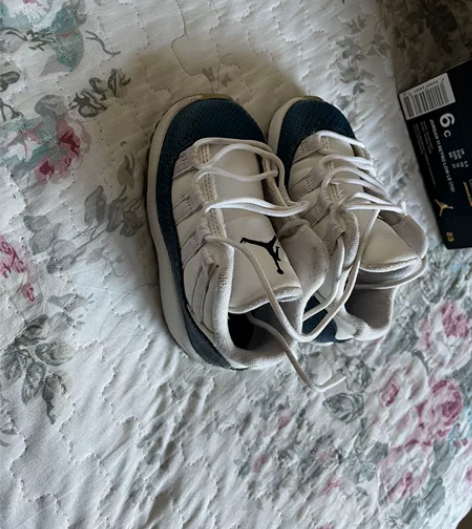 乔丹 6C 感兴趣的话点“我想要”和我私聊...