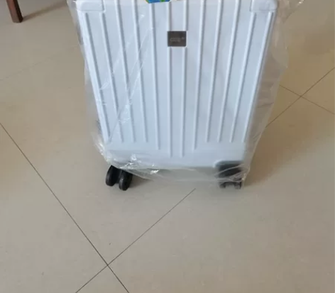 全新拉杆箱,原价2398元,20寸,150...