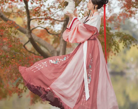 醉雨朵【兔莲语】汉服女正品原创秋冬晋制齐腰...