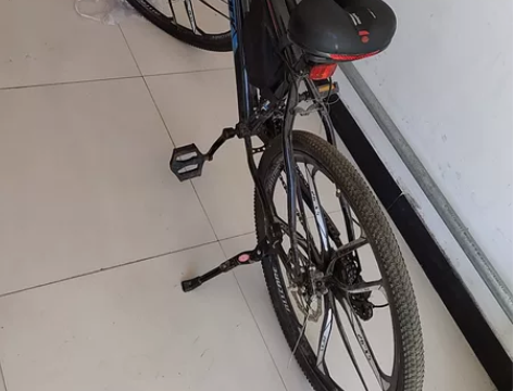 自用30速山地车，右面变速器坏了，后面变速...