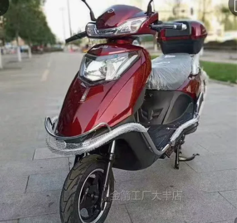 卖自用电动车，台铃的，900，在歇台子地铁...