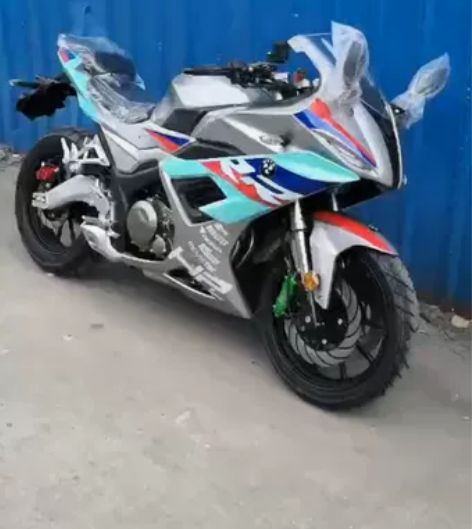 全车落地16800，(车险2023年11月...