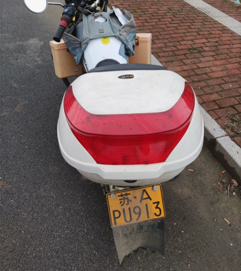 银钢小怪兽150，自动离合，17年车，有保...