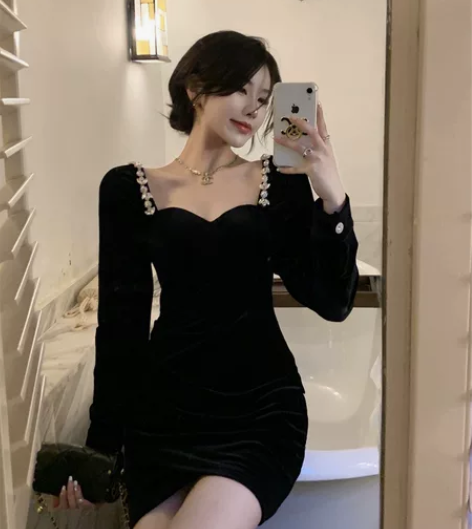 高级感裙子2021年秋季新款法式复古修身显...