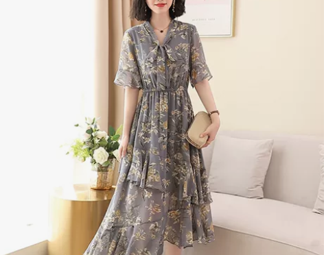 新款法式高级感碎花连衣裙女夏季设计小众收腰...