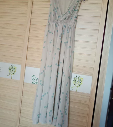 仙女裙大摆裙度假长裙法式连衣裙 感兴趣的话...