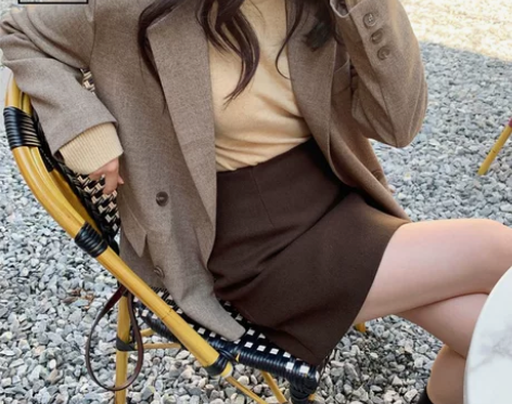 半身裙秋冬女2021新款ins超火的韩版毛...