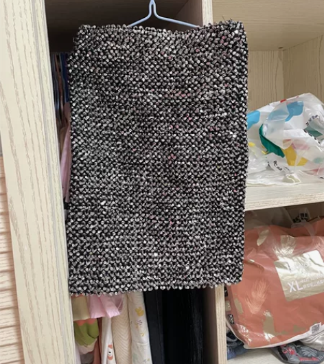 亮片半身裙,实体店购买质量还是可以,百搭衣...