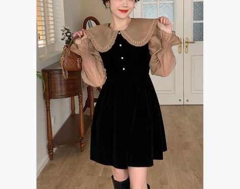 许大晴 复古宫廷风丝绒裙连衣裙女秋翻领高腰...