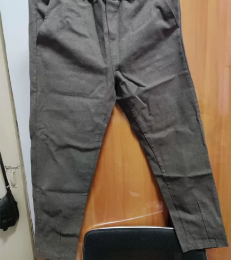 女士纯棉休闲裤，两个颜色，面料稍微有点不同...