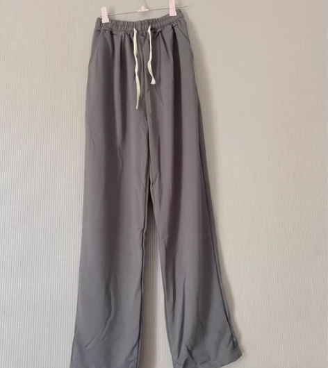 全新高品质休闲裤运动裤阔腿裤女款 购入价9...