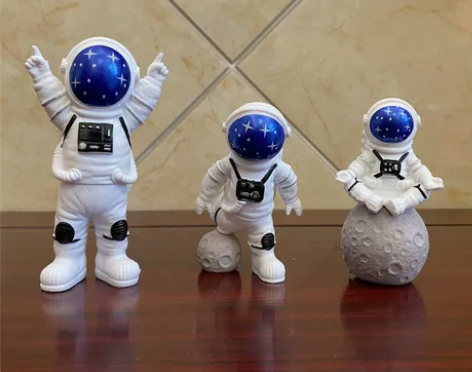 【包邮】四件套太空人摆件宇航员礼品装网红爆...