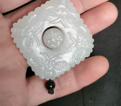 双面工玉雕  穿心牌  福在眼前  有喜欢...