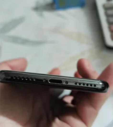 iPhoneX日版黑解，13.7系统，64...