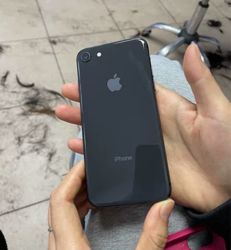 小8,过保56G内存 感兴趣的话点“我想要...