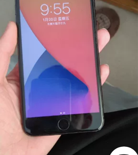 苹果8plus，国行64g，无锁无ID账号...