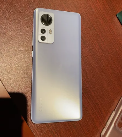 小米12 8+128蓝色 学生自用，后盖完...